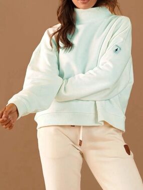 Wanakome Canada Mock Neck Sweatshirt Logo Patch Pullover in Mint Green  M NWOT